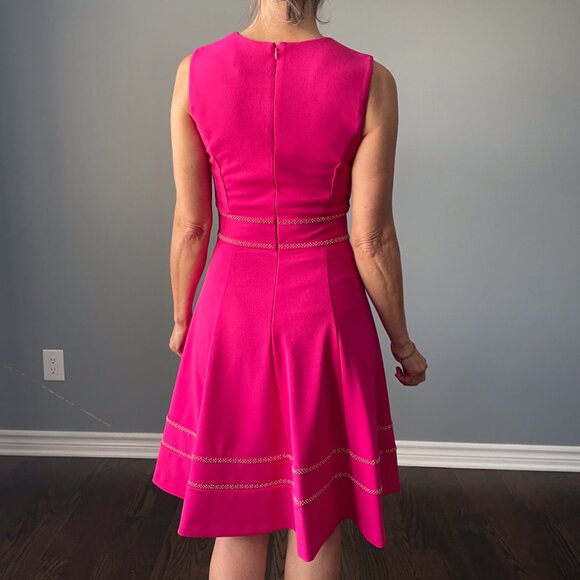 Calvin Klein Lattice-Trimmed Sleeveless Dress - Size 2 - Picture 2 of 4